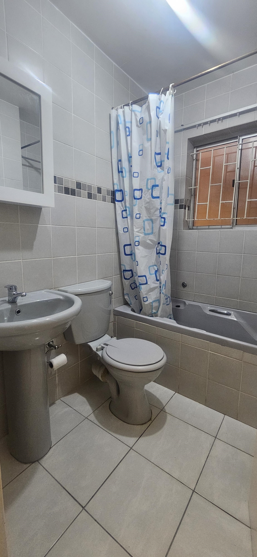 To Let 2 Bedroom Property for Rent in La Colline Western Cape